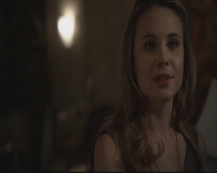 VampireDiariesWorld-dot-org_TheOriginals1x09ReigningPainInNewOrleans0357.jpg