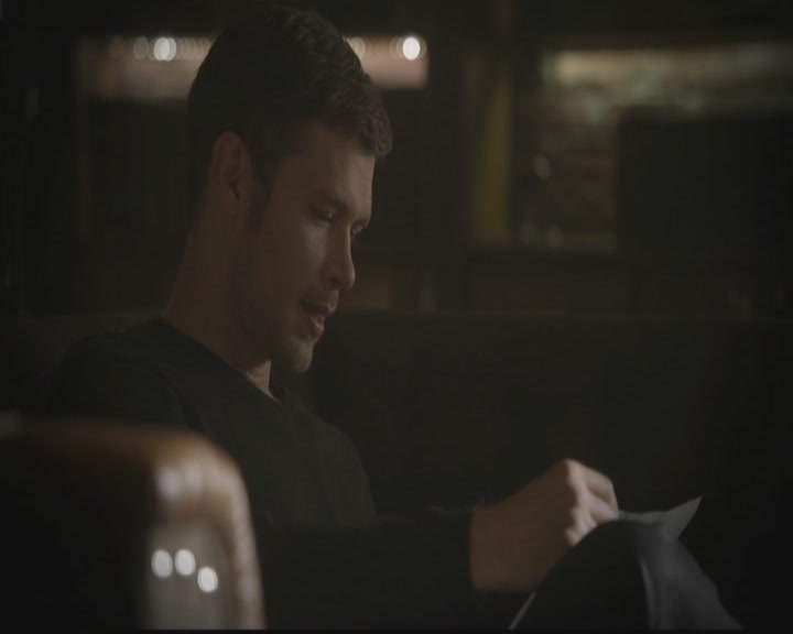 VampireDiariesWorld-dot-org_TheOriginals1x09ReigningPainInNewOrleans0476.jpg