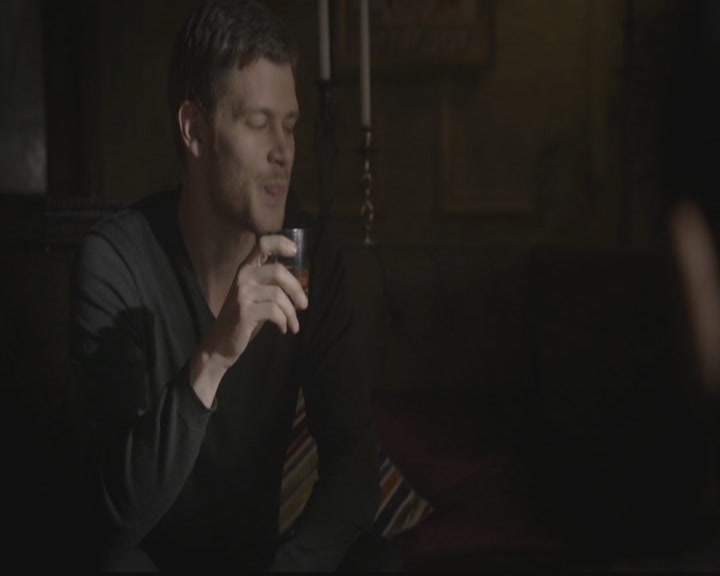 VampireDiariesWorld-dot-org_TheOriginals1x09ReigningPainInNewOrleans0522.jpg