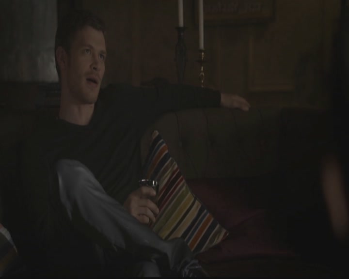 VampireDiariesWorld-dot-org_TheOriginals1x09ReigningPainInNewOrleans0525.jpg