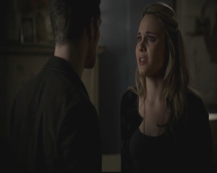 VampireDiariesWorld-dot-org_TheOriginals1x09ReigningPainInNewOrleans1993.jpg