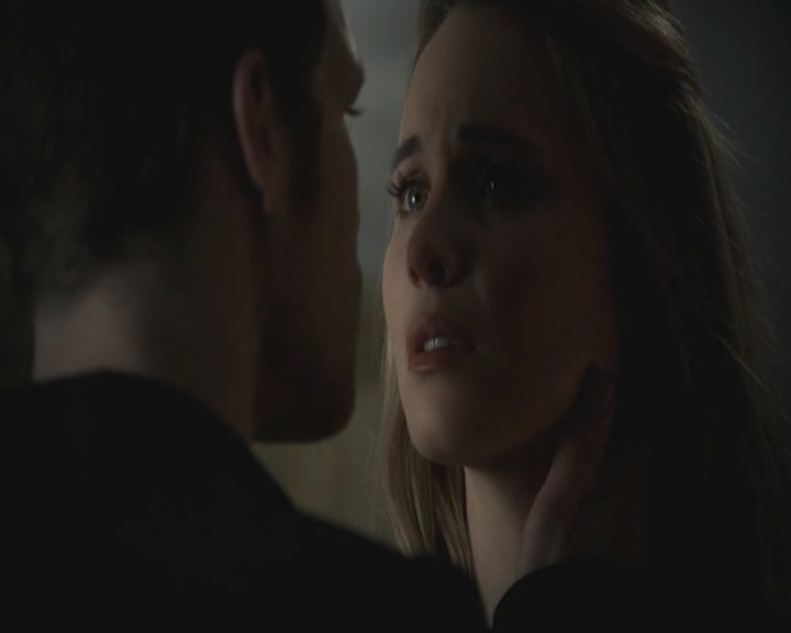 VampireDiariesWorld-dot-org_TheOriginals1x09ReigningPainInNewOrleans2021.jpg