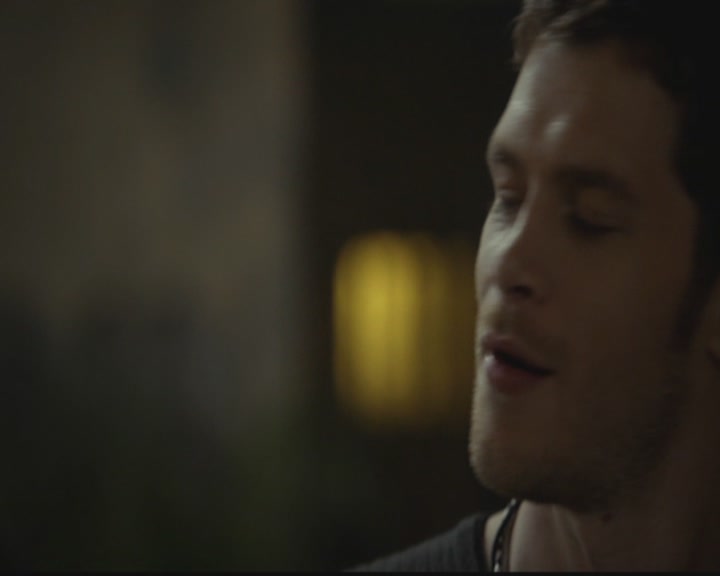 VampireDiariesWorld-dot-org_TheOriginals1x10TheCasketGirls4263.jpg