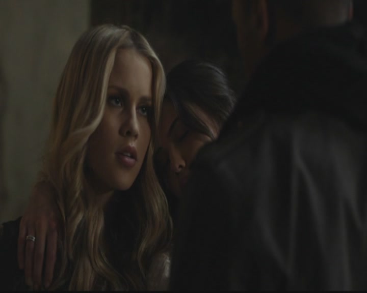 VampireDiariesWorld-dot-org_TheOriginals1x10TheCasketGirls4357.jpg