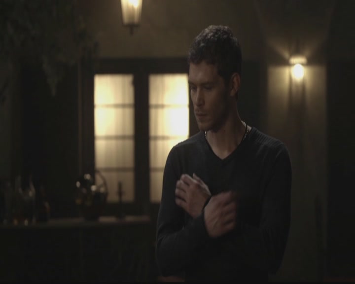 VampireDiariesWorld-dot-org_TheOriginals1x10TheCasketGirls4385.jpg