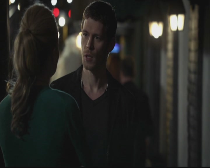 VampireDiariesWorld-dot-org_TheOriginals1x10TheCasketGirls4463.jpg