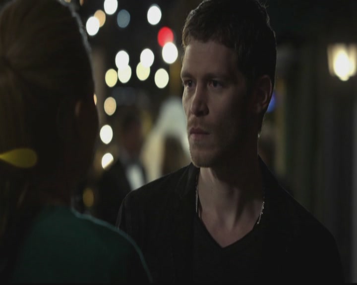 VampireDiariesWorld-dot-org_TheOriginals1x10TheCasketGirls4469.jpg