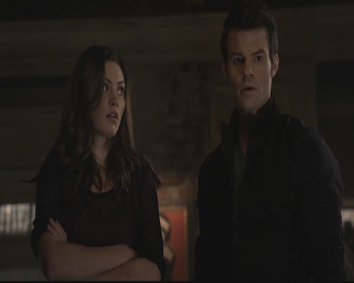 VampireDiariesWorld-dot-org_TheOriginals1x10TheCasketGirls4618.jpg