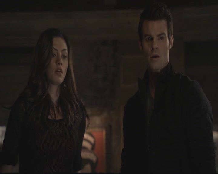 VampireDiariesWorld-dot-org_TheOriginals1x10TheCasketGirls4621.jpg