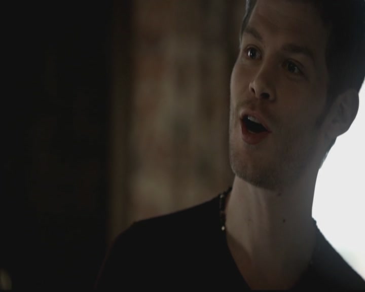 VampireDiariesWorld-dot-org_TheOriginals1x11ApresMoileDeluge0089.jpg