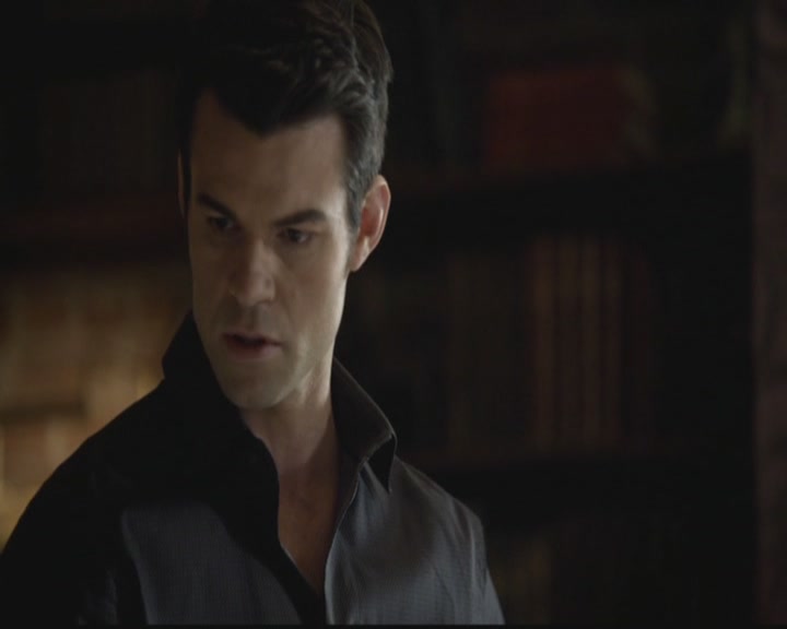 VampireDiariesWorld-dot-org_TheOriginals1x11ApresMoileDeluge0094.jpg