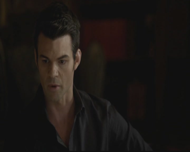 VampireDiariesWorld-dot-org_TheOriginals1x11ApresMoileDeluge0147.jpg