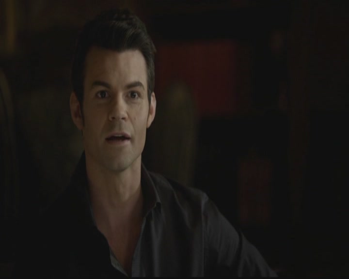 VampireDiariesWorld-dot-org_TheOriginals1x11ApresMoileDeluge0148.jpg