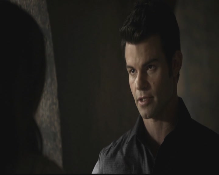 VampireDiariesWorld-dot-org_TheOriginals1x11ApresMoileDeluge0343.jpg