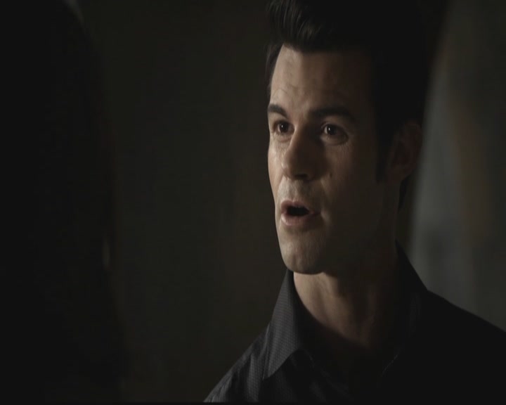 VampireDiariesWorld-dot-org_TheOriginals1x11ApresMoileDeluge0355.jpg