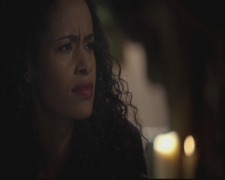 VampireDiariesWorld-dot-org_TheOriginals1x11ApresMoileDeluge0394.jpg