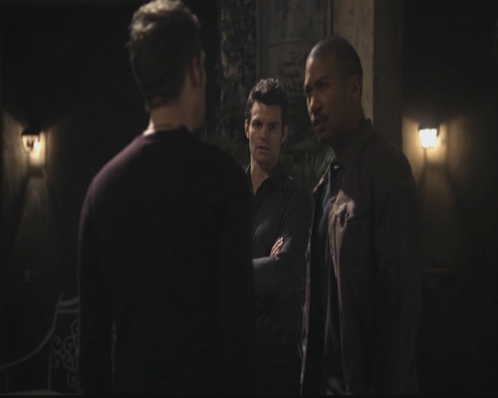 VampireDiariesWorld-dot-org_TheOriginals1x11ApresMoileDeluge0759.jpg