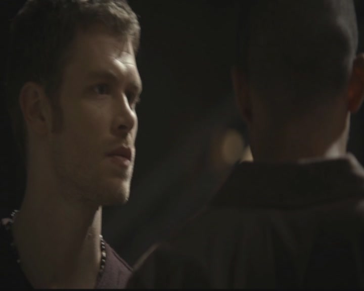 VampireDiariesWorld-dot-org_TheOriginals1x11ApresMoileDeluge0765.jpg