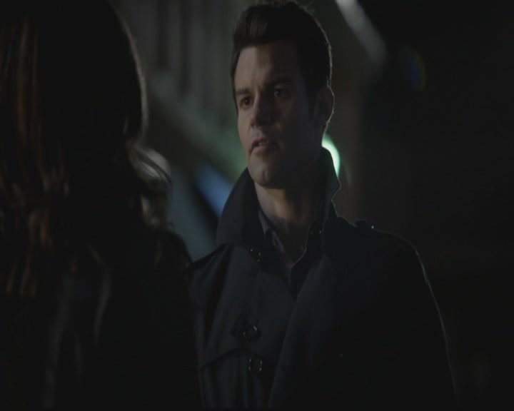 VampireDiariesWorld-dot-org_TheOriginals1x11ApresMoileDeluge2047.jpg