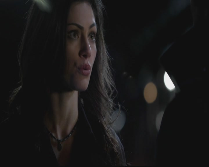 VampireDiariesWorld-dot-org_TheOriginals1x11ApresMoileDeluge2069.jpg