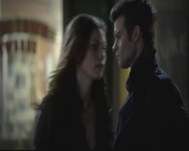 VampireDiariesWorld-dot-org_TheOriginals1x11ApresMoileDeluge2080.jpg