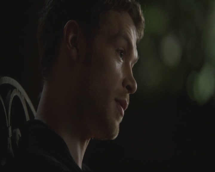 VampireDiariesWorld-dot-org_TheOriginals1x11ApresMoileDeluge2132.jpg