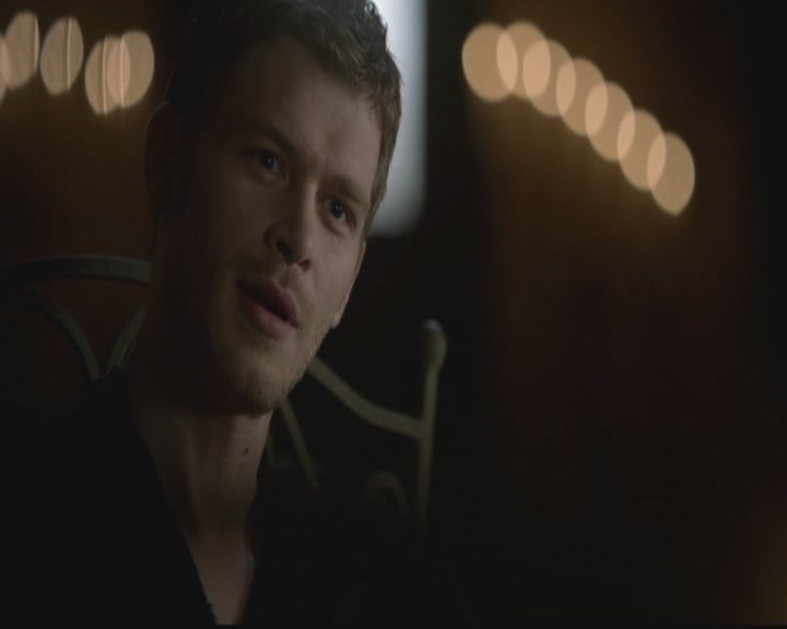 VampireDiariesWorld-dot-org_TheOriginals1x11ApresMoileDeluge2135.jpg