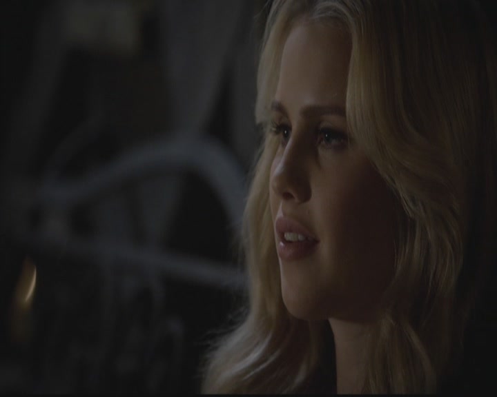 VampireDiariesWorld-dot-org_TheOriginals1x11ApresMoileDeluge2141.jpg