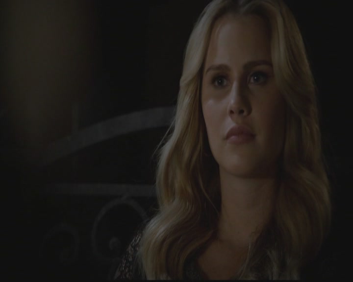 VampireDiariesWorld-dot-org_TheOriginals1x11ApresMoileDeluge2148.jpg