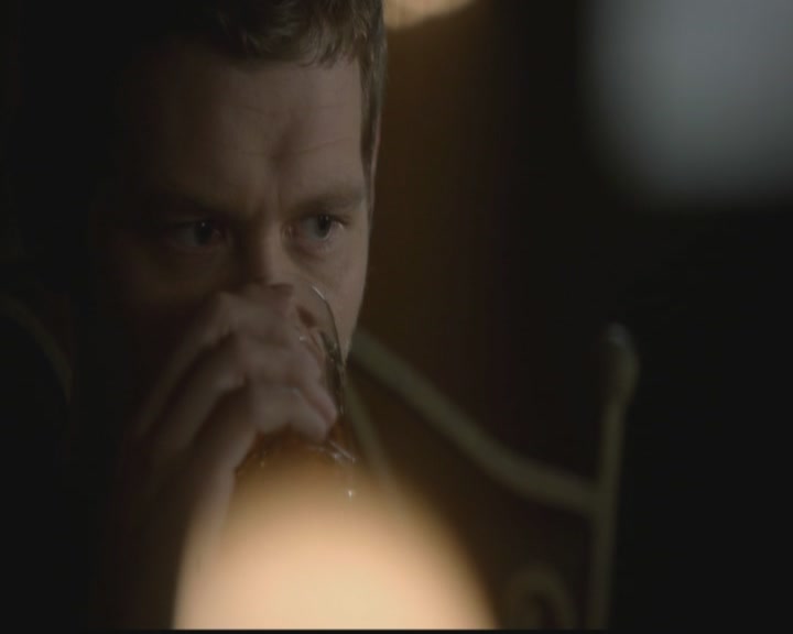 VampireDiariesWorld-dot-org_TheOriginals1x11ApresMoileDeluge2167.jpg