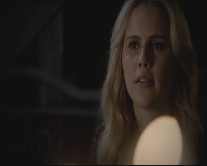 VampireDiariesWorld-dot-org_TheOriginals1x11ApresMoileDeluge2176.jpg