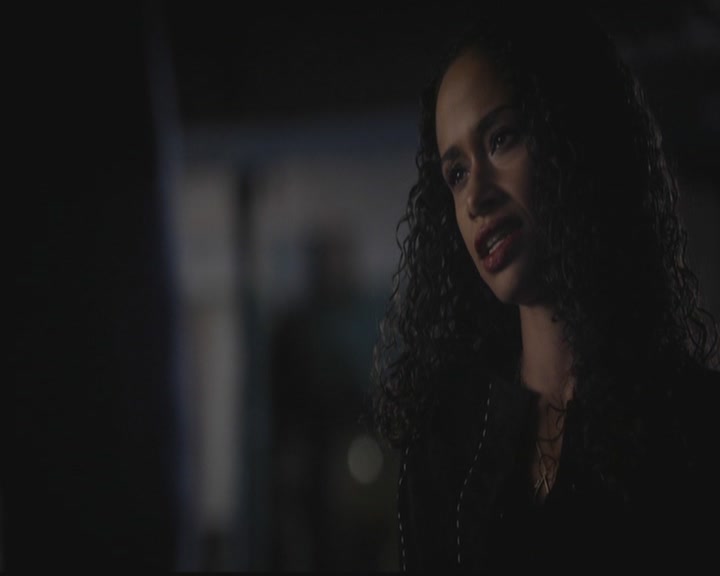 VampireDiariesWorld-dot-org_TheOriginals1x11ApresMoileDeluge2290.jpg