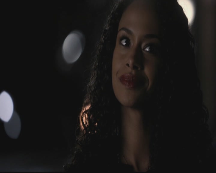 VampireDiariesWorld-dot-org_TheOriginals1x11ApresMoileDeluge2297.jpg