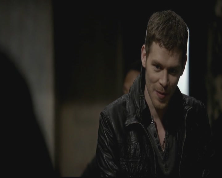 VampireDiariesWorld-dot-org_TheOriginals1x12DanceBackFromTheGrave0375.jpg