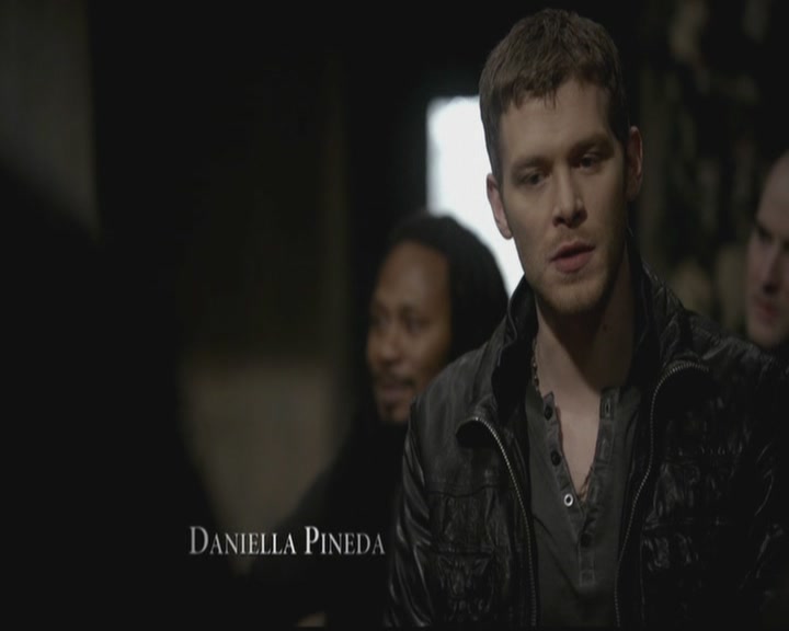 VampireDiariesWorld-dot-org_TheOriginals1x12DanceBackFromTheGrave0377.jpg