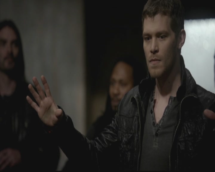 VampireDiariesWorld-dot-org_TheOriginals1x12DanceBackFromTheGrave0381.jpg