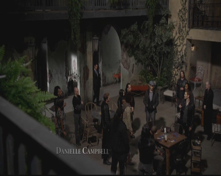 VampireDiariesWorld-dot-org_TheOriginals1x12DanceBackFromTheGrave0389.jpg