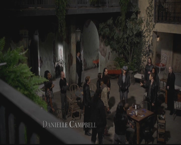 VampireDiariesWorld-dot-org_TheOriginals1x12DanceBackFromTheGrave0390.jpg