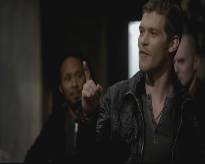 VampireDiariesWorld-dot-org_TheOriginals1x12DanceBackFromTheGrave0393.jpg