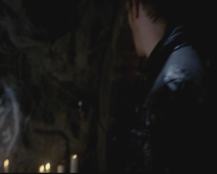 VampireDiariesWorld-dot-org_TheOriginals1x12DanceBackFromTheGrave2259.jpg