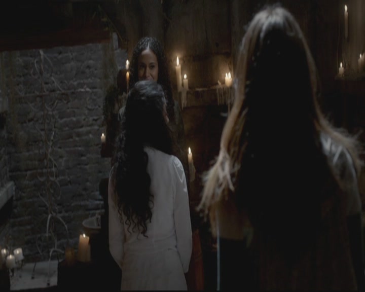 VampireDiariesWorld-dot-org_TheOriginals1x3CresentCity0197.jpg