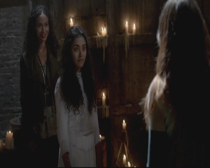 VampireDiariesWorld-dot-org_TheOriginals1x3CresentCity0206.jpg