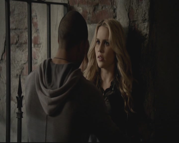 VampireDiariesWorld-dot-org_TheOriginals1x3CresentCity0457.jpg