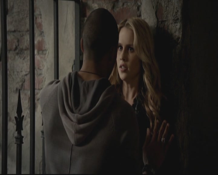 VampireDiariesWorld-dot-org_TheOriginals1x3CresentCity0458.jpg