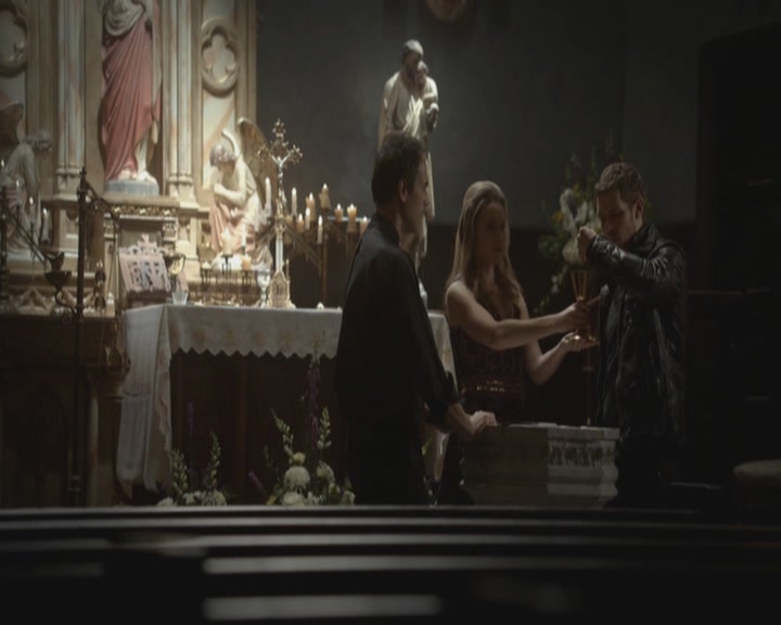 VampireDiariesWorld-dot-org_TheOriginals1x3CresentCity1002.jpg