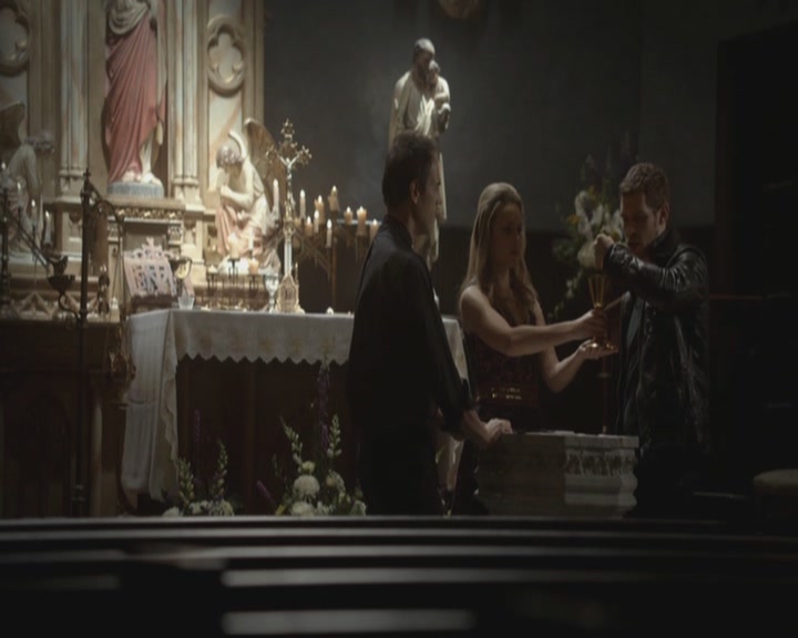 VampireDiariesWorld-dot-org_TheOriginals1x3CresentCity1003.jpg