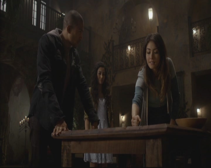 VampireDiariesWorld-dot-org_TheOriginals1x3CresentCity1108.jpg