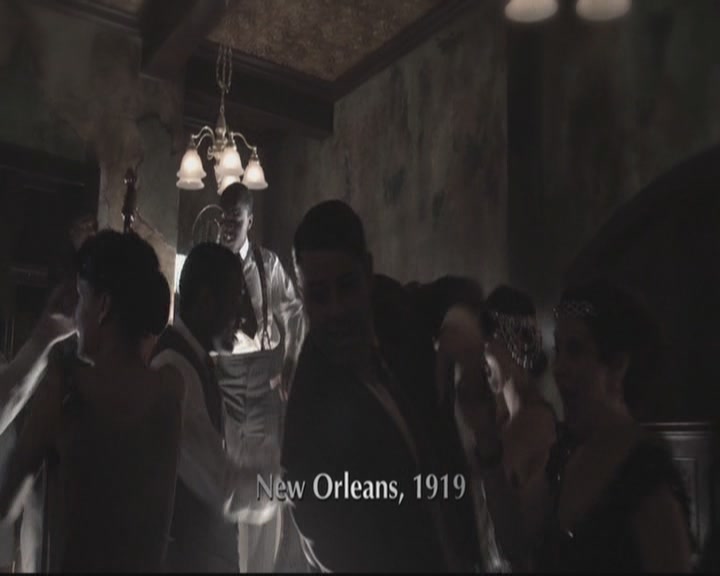 VampireDiariesWorld-dot-org_TheOriginals1x15LeGrandGuignol0050.jpg