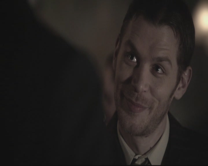 VampireDiariesWorld-dot-org_TheOriginals1x15LeGrandGuignol0101.jpg