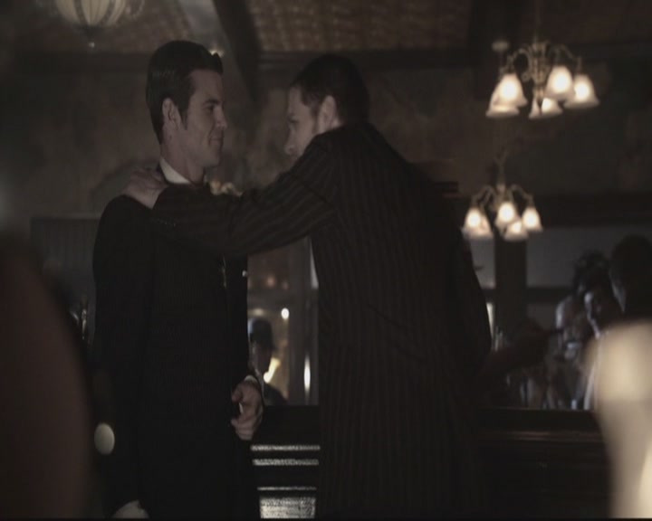 VampireDiariesWorld-dot-org_TheOriginals1x15LeGrandGuignol0104.jpg